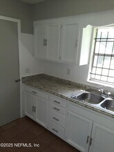 7930 Tarling Ave in Jacksonville, FL - Building Photo - Building Photo