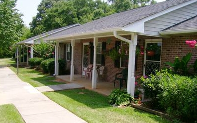 Bowman Village in Bowman, GA - Building Photo