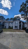 910 Brett Dr in Hinesville, GA - Building Photo