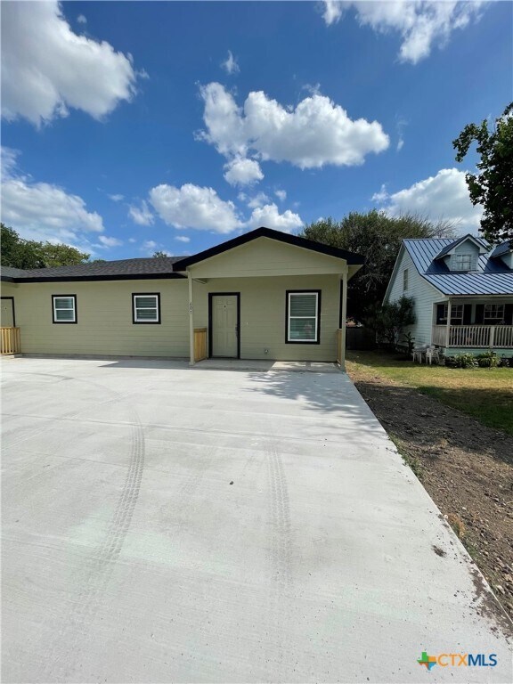 Seguin Homes for Rent Under $1500 - Seguin, TX
