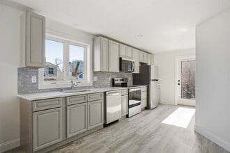 23 Blake St in Revere, MA - Building Photo - Building Photo