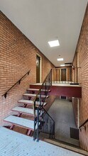 5910 Belmont Ave in Cincinnati, OH - Building Photo - Interior Photo