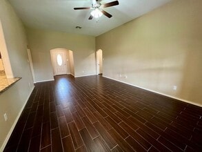 511 Ridge Point Dr in Fort Smith, AR - Building Photo - Building Photo