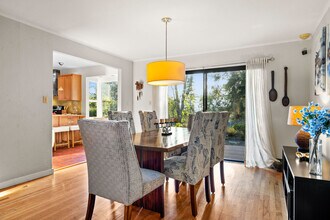 1076 Euclid Ave in Berkeley, CA - Building Photo - Building Photo