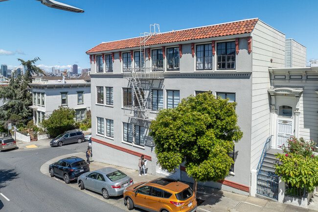 851 Guerrero St in San Francisco, CA - Building Photo - Building Photo