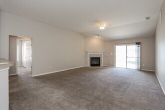 14075 Golden Eagle Dr in Jacksonville, FL - Building Photo - Building Photo
