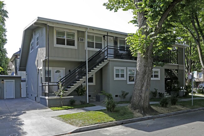 2501 P St in Sacramento, CA - Foto de edificio - Building Photo