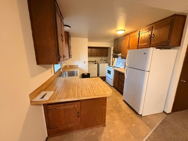 6922 Armar Rd in Marysville, WA - Building Photo - Building Photo