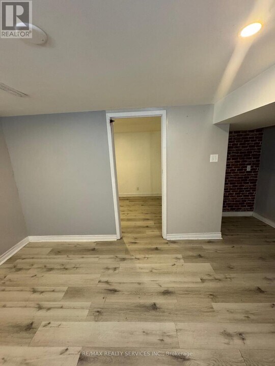 246 John Garland Blvd in Toronto, ON - Building Photo