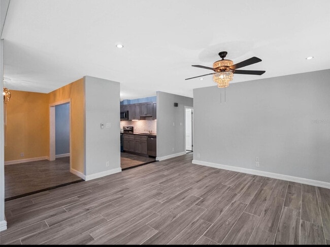 464 W Juniata St in Clermont, FL - Building Photo - Building Photo