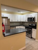 2702 Sussex Ct, Unit 2702 Sussex Ct in Mount Laurel, NJ - Building Photo