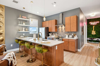 1310 Lischey Ave in Nashville, TN - Building Photo - Building Photo