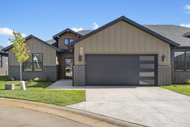 property at 5955 S Farm Rd 163