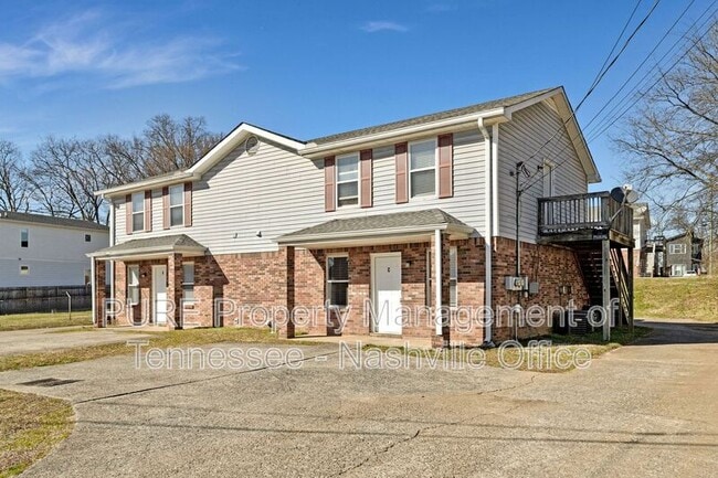 215C Prince Ave in Nashville, TN - Building Photo - Building Photo