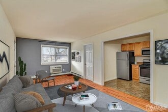 250 Main St in Spotswood, NJ - Building Photo - Building Photo