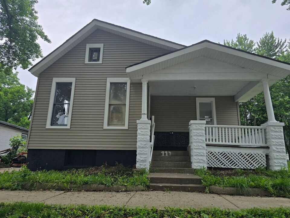 1134 N 1st St in Springfield, IL - Building Photo