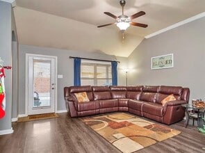 5757 Mountain Stream Trail in Fort Worth, TX - Building Photo - Building Photo