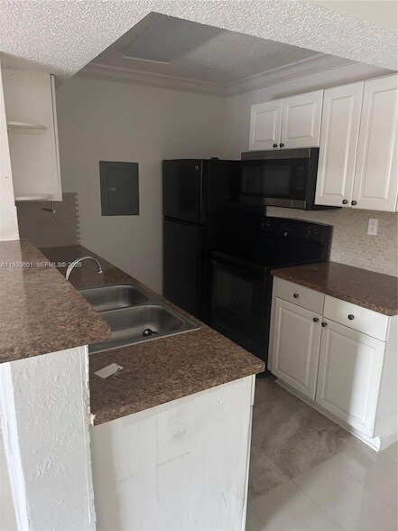 15560 SW 106th Ln, Unit 1305 in Miami, FL - Building Photo - Building Photo