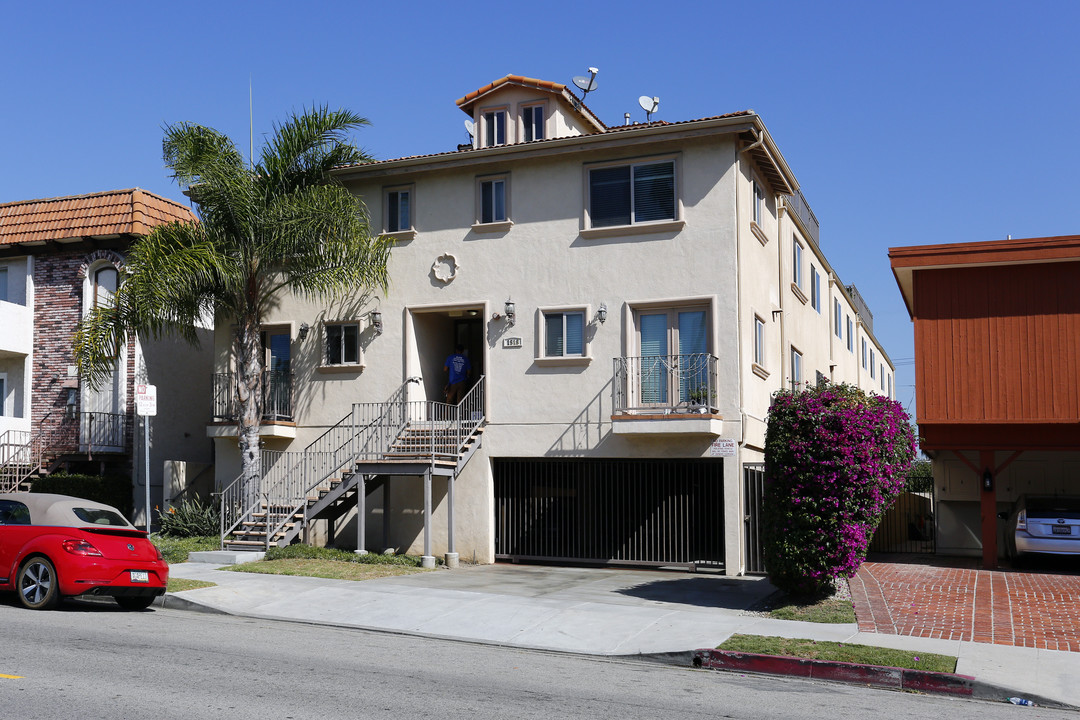 1518 S Centinela Ave in Los Angeles, CA - Building Photo