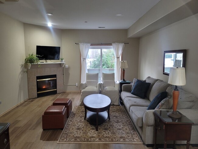 2615 S 240th St in Des Moines, WA - Building Photo - Building Photo