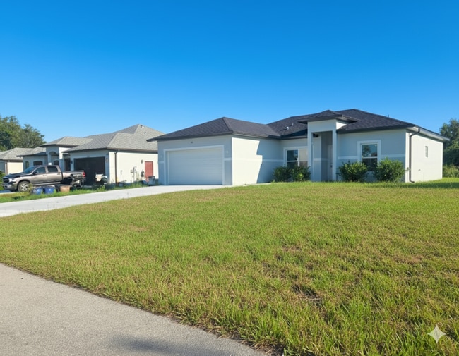 3311 29th St SW in Lehigh Acres, FL - Building Photo - Building Photo
