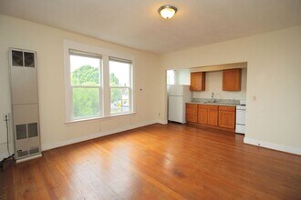 8007-8015 N Denver Ave in Portland, OR - Building Photo - Building Photo