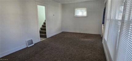 1235 Bellows St in Akron, OH - Building Photo - Building Photo