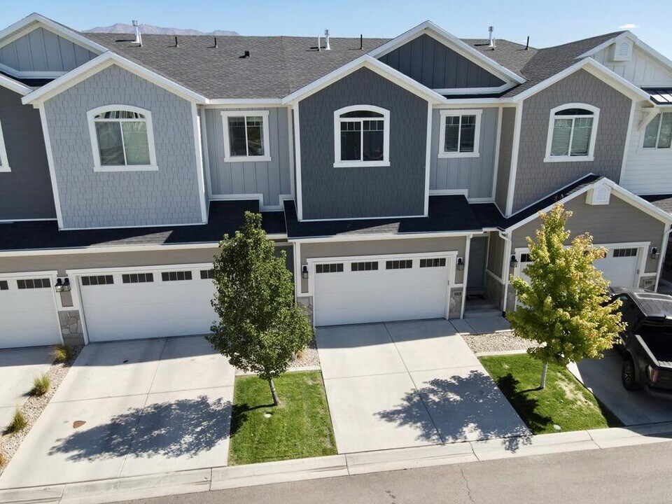 683 S 1803 W in Vineyard, UT - Building Photo