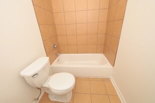 3302 Clifton Ave in Baltimore, MD - Building Photo