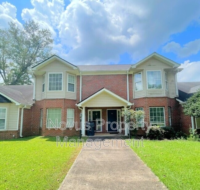 property at 553 Ga Ave S