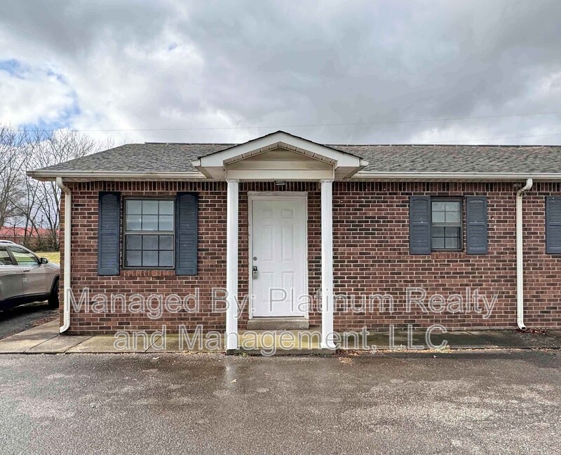 24-424 Thompsonville Ln in Oak Grove, KY - Building Photo