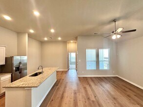199 Schrader Dr in Buda, TX - Building Photo - Building Photo