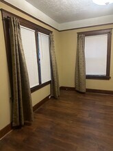 4940 Cedar St, Unit Apt #1 in Astoria, OR - Building Photo - Building Photo