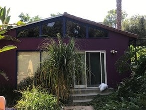 2425 Earl St in Los Angeles, CA - Building Photo - Building Photo