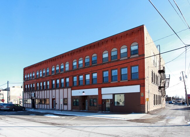 502-510 22nd Ave E
