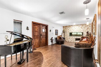 18851 SW 218th St in Miami, FL - Building Photo - Building Photo