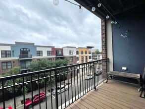 4525 Park Commons Dr in Minneapolis, MN - Building Photo - Building Photo