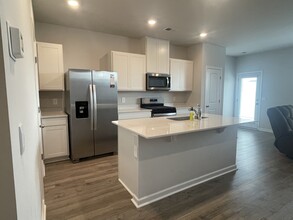 645 Longtail Ln in Lebanon, TN - Building Photo - Building Photo