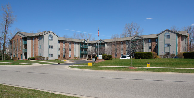 Abbott Parkside in East Lansing, MI - Building Photo - Building Photo