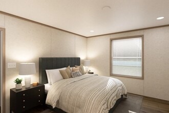 91 Glenn Ave in Flushing, MI - Building Photo - Building Photo