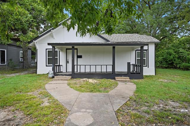 property at 809 N Maxey St