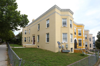 2101 3rd St Ne in Washington, DC - Building Photo - Building Photo