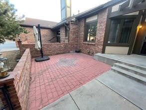 7224 S Sundown Cir in Littleton, CO - Foto de edificio - Building Photo