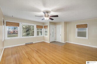 5820 Walnut St in Omaha, NE - Building Photo - Building Photo