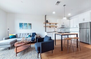 The Quin in Milwaukee, WI - Building Photo