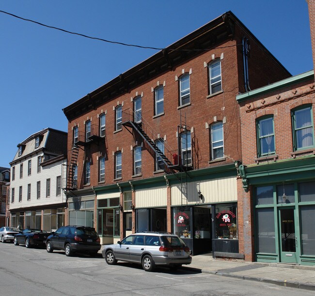 506-512 Main St in Beacon, NY - Building Photo - Building Photo