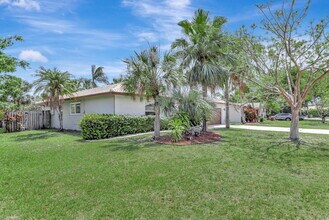 9062 NW 20th Manor in Coral Springs, FL - Building Photo - Building Photo