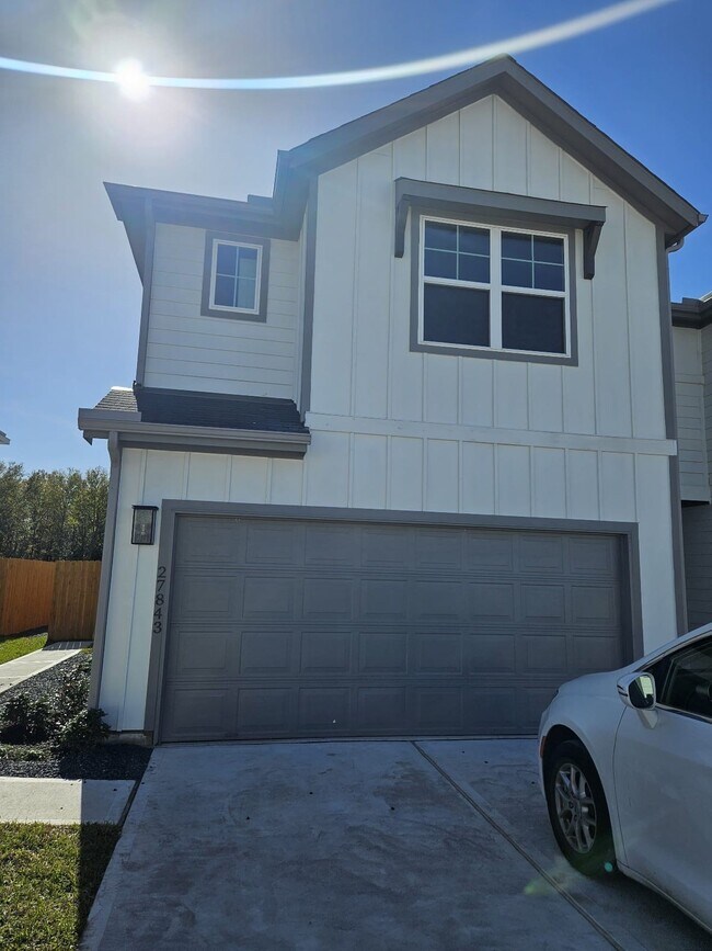 property at 27843 Western Crk Ct