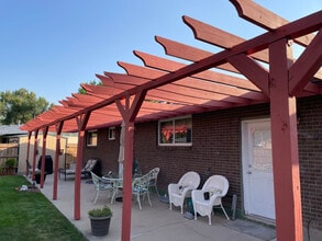 4 S Gay Dr in Longmont, CO - Foto de edificio - Building Photo