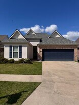 103 Ella Hill St in Maurice, LA - Building Photo